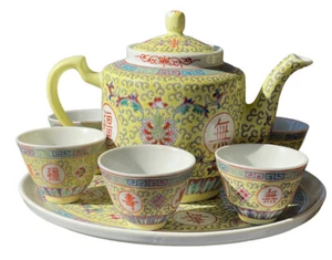Vtg Min Shou Longevity Teapot And 6 Cups With Platter Yellow From China - Picture 1 of 6