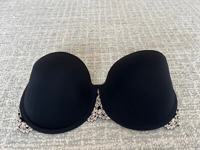 32DD Wacoal Bra Black Embrace Lace Underwire Lined Strapless Push Up - Image 1 of 4