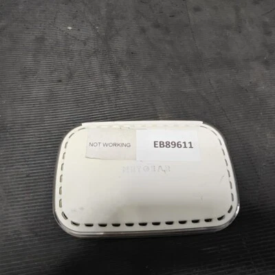 Netgear FS605 V3 5-Port Switch - Für Teile, Kratzer, Keine Zubehörteile - Bild 1 von 4