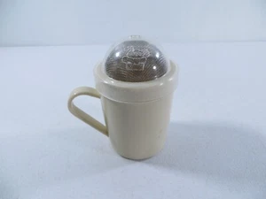 Pampered Chef Flour Powered Sugar Shaker W/ Lid #1695 READ - Picture 1 of 10