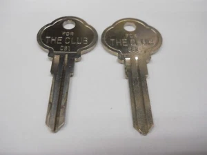ESP CB1 Key Blank Fits The Club Lock CLB1 1573A CLB1A Lot of 2 - Picture 1 of 2
