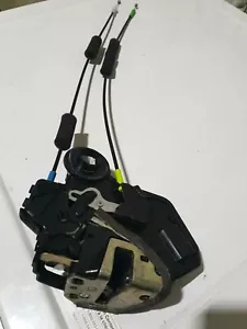 2004-2009 LEXUS RX330 RX350 400H REAR RIGHT PASSENGER SIDE DOOR LOCK LATCH OEM - Picture 1 of 4
