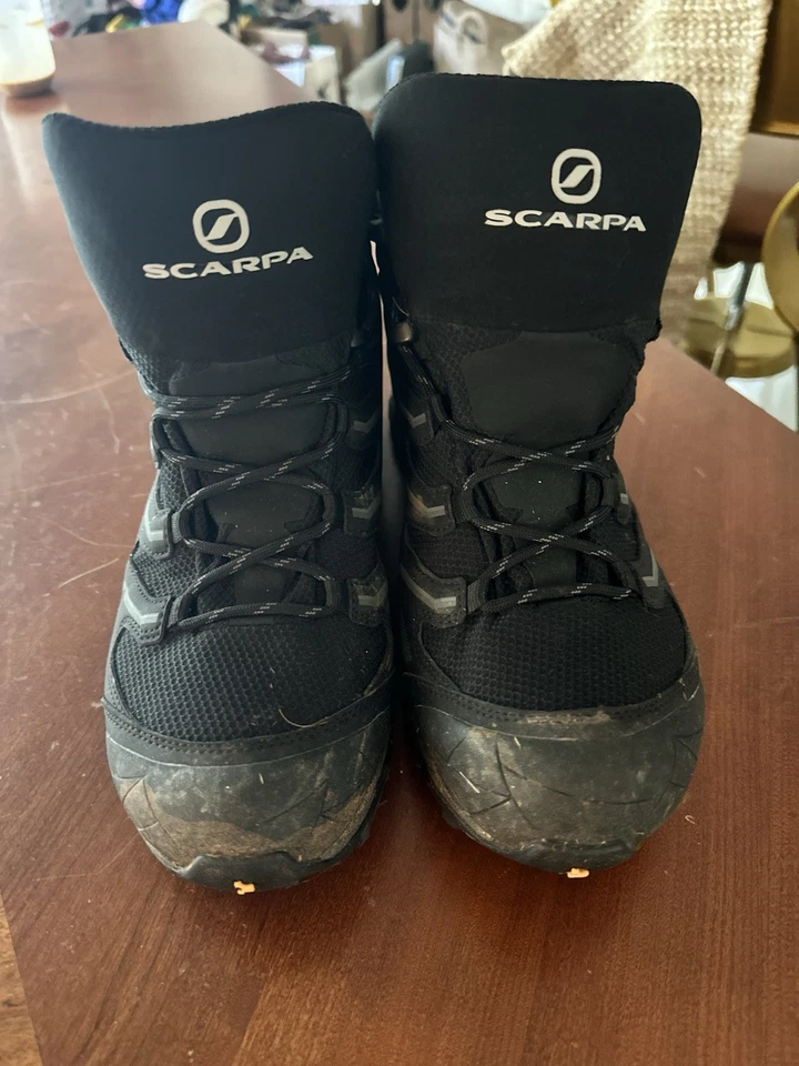 Botas de caminhada masculinas Scarpa Maverick Mid GTX tamanho UK 9.5 uso leve ótimo estado - Imagem 1 de 4