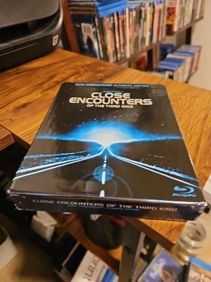 Close Encounters of the Third Kind - 30th Anniversary Ultimate Edition BLU-RAY - Image 1 of 4