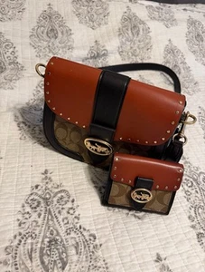 Coach Georgie Saddle Crossbody Handbag And Walet Set Brown Signature Beautiful - Picture 1 of 10