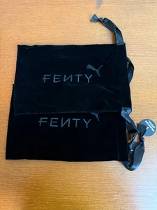 Puma FENTY Logo Negro Terciopelo Satinado Cinta Cordón Zapatos Bolsas para el Polvo x2 Rhianna - Imagen 1 de 7