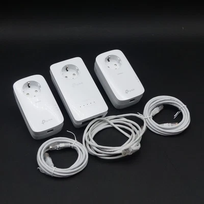 TP Link AV1300 Gigabit Powerline Kit 2x TL-PA8010P / 1x TL-WPA8630P - Bild 1 von 2