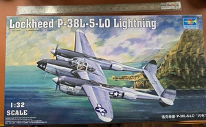 Trumpeter 02227 Lockheed P-38 Lightning + 3D Acryl Cockpit, 1:32 - NEU  - Bild 1 von 9