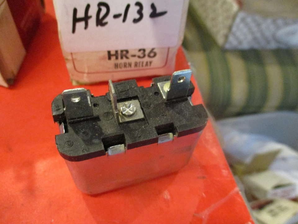 CHRYSLER-DODGE-CARREGADOR DE DARDOS- PLYMOUTH FURY 1969-1981 NOVO RELÉ DE BUZINA - Imagem 1 de 2