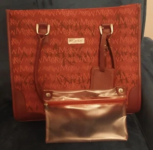 Mary Kay Maroon Travel Bag Tote With Original Vinyl Makeup Case Included - Picture 1 of 4