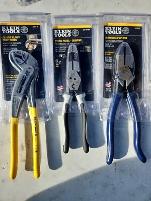 Alicates para herrero Klein Tools D213-9ST, alicates híbridos - prensado y] klaw clásico  Foto 1 de 4