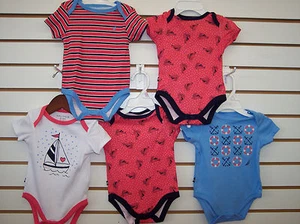 Paquete de variedades de 5 piezas para bebés y niñas Nautica tallas 0/3 Mth y 3/6 Mth - Imagen 1 de 6