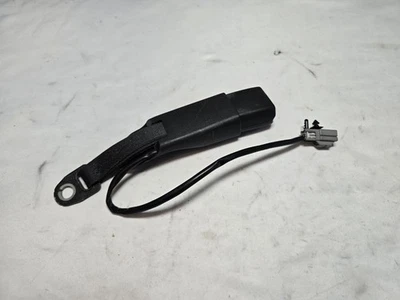 2005 - 2011 Dodge Dakota Drivers (FRONT LEFT Seat Buckle Assembly (OEM) Black Foto 1 de 4