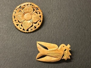 Handgeschnitzte Olivenholz Broschen Anstecknadel 2er Set Blume & Taube Heiliges Land  - Bild 1 von 4