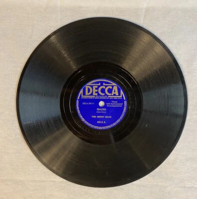 Vintage Decca • Merry Macs Idaho/Olvia 1942 Decca Record 4313 78 rpm 10" Record - Image 1 of 4