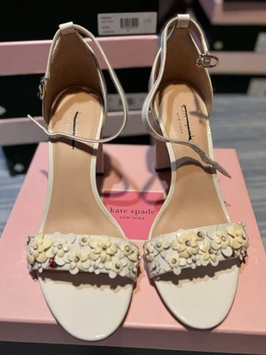Sandalias Kate Spade New York para mujer de tacón ancho ópticas blancas florales - talla 6,5,9,5 Foto 1 de 4