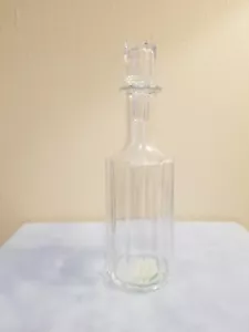 Vintage Clear Glass Oil & Vinegar Cruet Made in Italy, 7.75" Tall, With Top - Picture 1 of 7