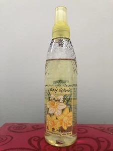 Bath & Body Works DAFFODIL FIELDS  Fine Fragrance Spray 8 oz VERY RARE Retired - Picture 1 of 2