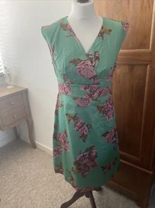 JOULES knee length green & pink floral dress size 12 fully lined size zip Smart - Picture 1 of 11