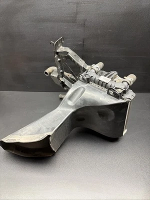 AUDI A6 A7 S6 S7 2012-2018 REFRIGERANTE AUXILIAR REFRIGERACIÓN RADIADOR MONTAJE IZQUIERDO OEM Foto 1 de 4