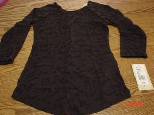 Junior Womens Peek a Boo Open Cut Back Accent Top by Derek Heart Slim Fit - Picture 1 of 3