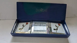 Photo Frame Innovative Design 3 Silver Frame With Clock In Middle - Picture 1 of 5