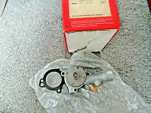 Water Pump fits FORD CAPRI MK1-2,CORTINA,ESCORT MK1-2,CROSSFLOW ENGINES - Picture 1 of 6