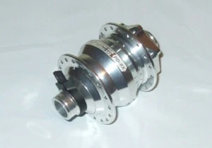 Shutter-Precision (SP) PD-8X Dynamo Nabe / 6V3W, 15x100mm, silber, 36 Loch, Scheibe - Bild 1 von 3