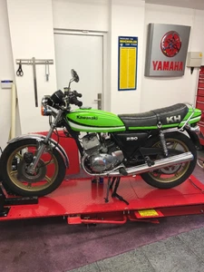 Kawasaki kh250 - Picture 1 of 11