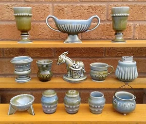 IRISH PORCELAIN SELECTION OF VASES, BOWLS & FIGURES. - Picture 1 of 63