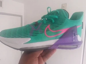 Size 15 - Nike LeBron Witness 6 Emerald Berry - Picture 1 of 6