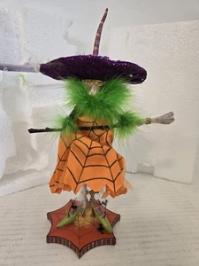 DEPT 56 Krinkles Witchy Mama Katze Figur nicht mehr produziert mit Box Halloween KOSTENLOSER VERSAND - Bild 1 von 16