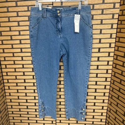 Crops de mezclilla Charter Club de corte clásico talla 10 Foto 1 de 4