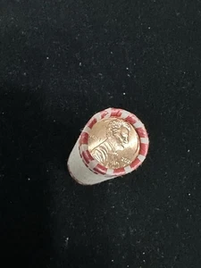 Rollo de centavo 2024 D BU (1), envoltura bancaria LOOMIS, centavos acuñados al siguiente año - Imagen 1 de 3