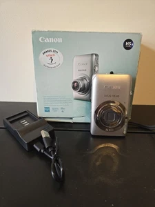 Canon IXUS 115 HS Digital Camera Silver with box charger and accessories compact - Picture 1 of 17