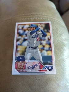 2023 Topps Base #131 Cody Bellinger Los Angeles Dodgers - Picture 1 of 2