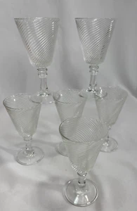 Set of 6 Bormioli Rocco Rigadin Swirl Stem Goblets 5.5 oz Italy WINE GLASSES MCM - Picture 1 of 6