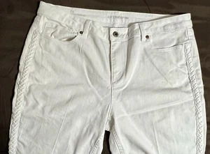 Claiborne Women’s Denim Sk.Braided White Capris Boyfriend Sz14 W36 X 24”(199.F) - Bild 1 von 13