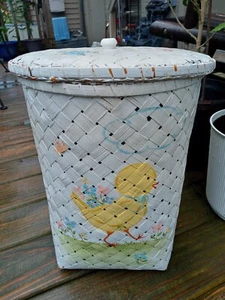 Vtg Hand Painted 17" Child Sized Hamper and Lid - Picture 1 of 10