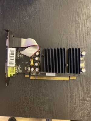 XFX-GeForce 7100GS 128 MB TV-OUT DVI-D VGA PCIe Video Card - Image 1 of 4