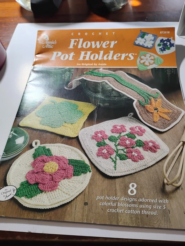 Portamacetas Annie's Ático Crochet Patrón Folleto 872518 Foto 1 de 4