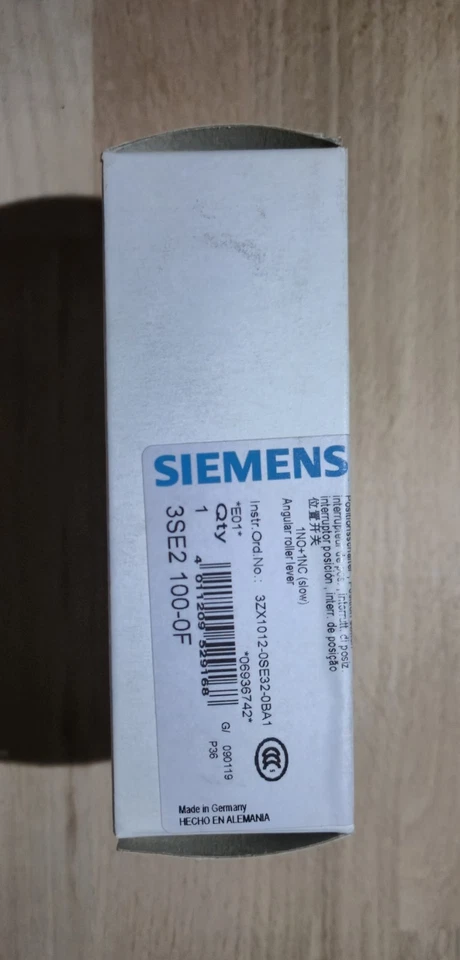 Siemens 3SE2 100-0F Positionsschalter - Bild 1 von 4