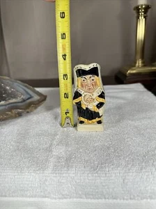ALICE “TOBY” Tony Wood Studio Staffordshire England 1983 RARE Duchess - Picture 1 of 6