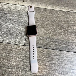 Apple Watch Sport 1st Gen Series 7000 Smartwatch Pink Strap 38mm Aluminum Case - Picture 1 of 9