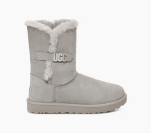Ugg Women's BAILEY UGG METAL GRAPHIC boot seal grey size 7 new In Box - Picture 1 of 9