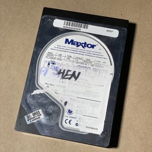 Maxtor 5400RPM Ultra ATA/100 Desktop IDE Hard Disk Drive 2B020H1 - 20 GB - Picture 1 of 7