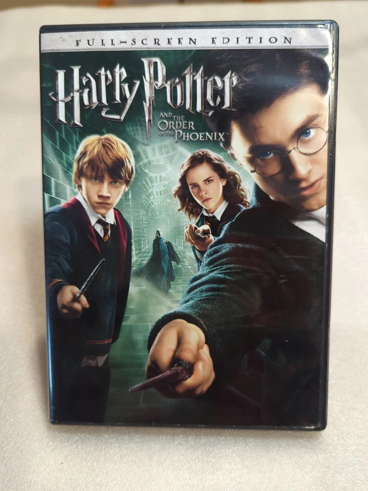 Harry Potter and the Order of the Phoenix DVD Full screen Edition. No Scratches. - Image 1 of 4