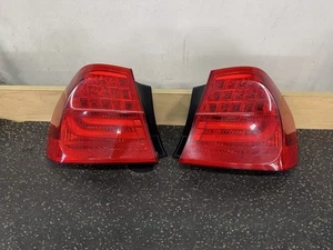 09-11 2009 2011 BMW E90 335i 328i LCI Juego de luces traseras OEM - Imagen 1 de 9