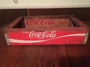 Cajón de madera vintage rojo y blanco Coca-Cola Chattanooga - Imagen 1 de 4