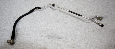 Manguera de aire acondicionado Porsche Cayenne 2008-10 3,6 L 7L5820750J Foto 1 de 4